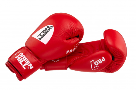 Боксерские перчатки PRO-7 красные в интернет-магазине VersusBox.ru