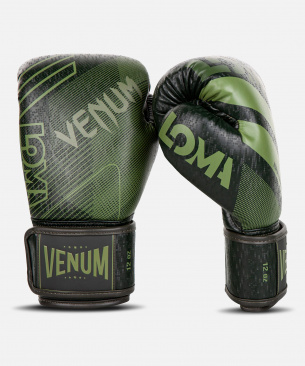Venum боксерские тренировочные перчатки Commando Loma Edition черно- зеленые в интернет-магазине VersusBox.ru