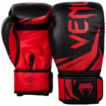 Venum  боксерские тренировочные перчатки Challenger 3.0 черно- красные в интернет-магазине VersusBox.ru