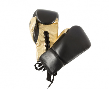 Перчатки боксерские Clinch Pro Lace черно-золотые в интернет-магазине VersusBox.ru