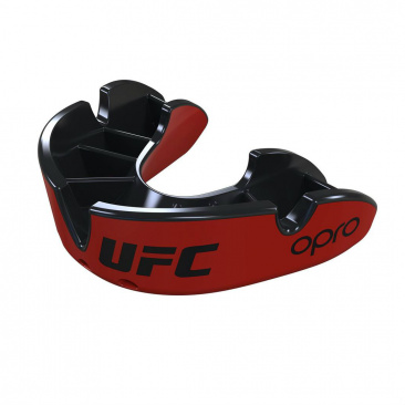 UFC Капа одночелюстная красно- черная Opro Junior  в интернет-магазине VersusBox.ru