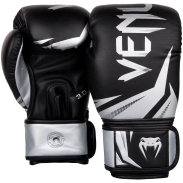 Venum  боксерские тренировочные перчатки Challenger 3.0 черно- серебряные в интернет-магазине VersusBox.ru