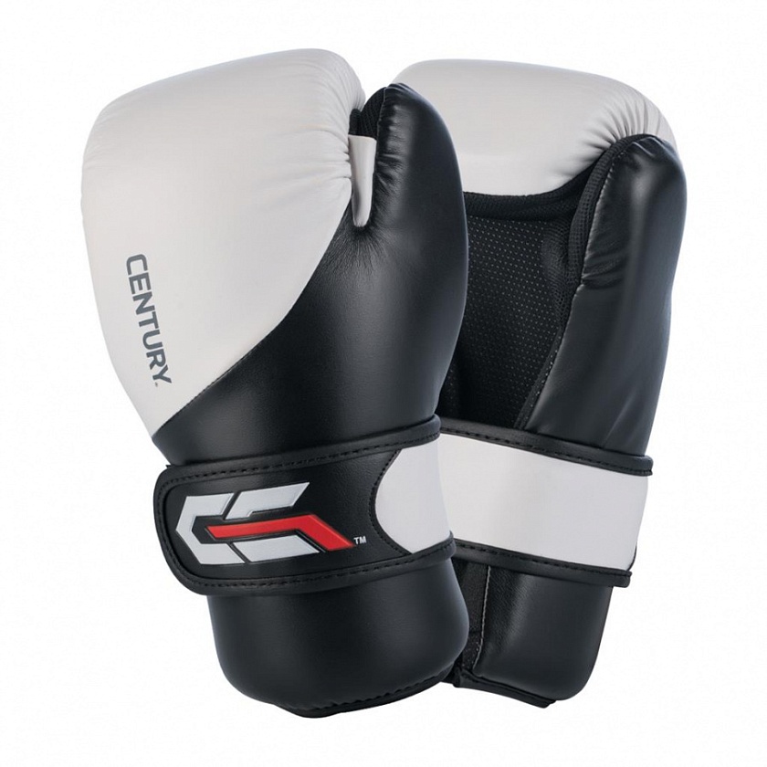 Купить боксерские перчатки для спарринга century c-gear competition подростковые черно-белые по цене 3 190 ₽ в магазине VersusBox.ru
