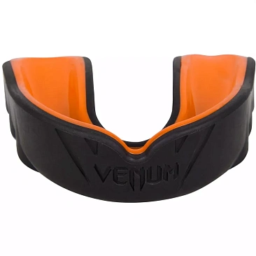 Капа Venum Challenger Mouthguard черно-оранжевая в интернет-магазине VersusBox.ru