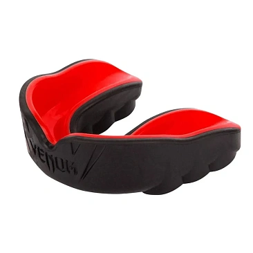 Капа Venum Challenger Mouthguard дьявольски красный в интернет-магазине VersusBox.ru