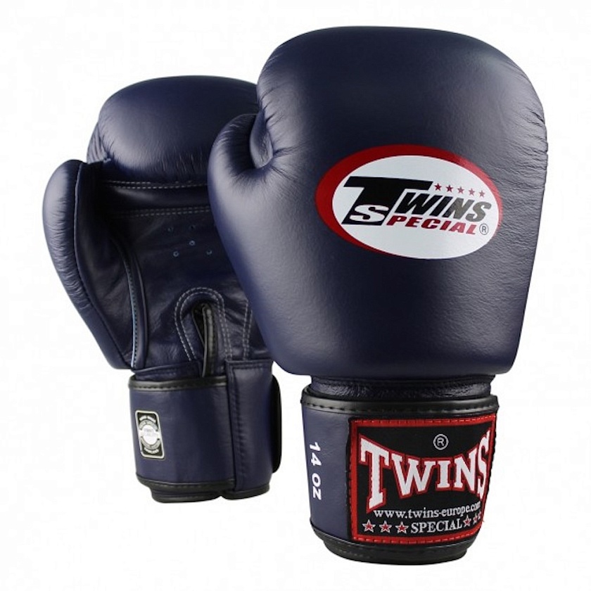 Купить боксерские перчатки twins bgvl3 темно-синий по цене 11 990 ₽ в магазине VersusBox.ru